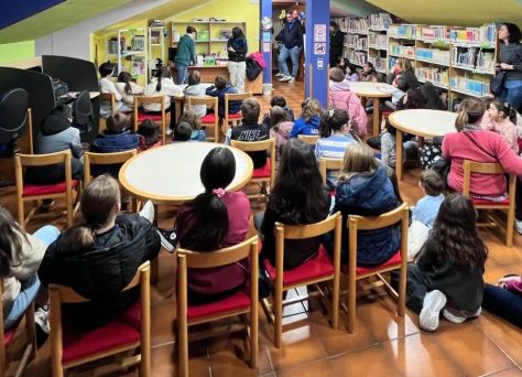 presentacion libro biblioteca Carla 2024 Letrimagia